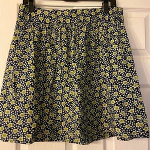 EUC Loft Outlet Skirt with pockets